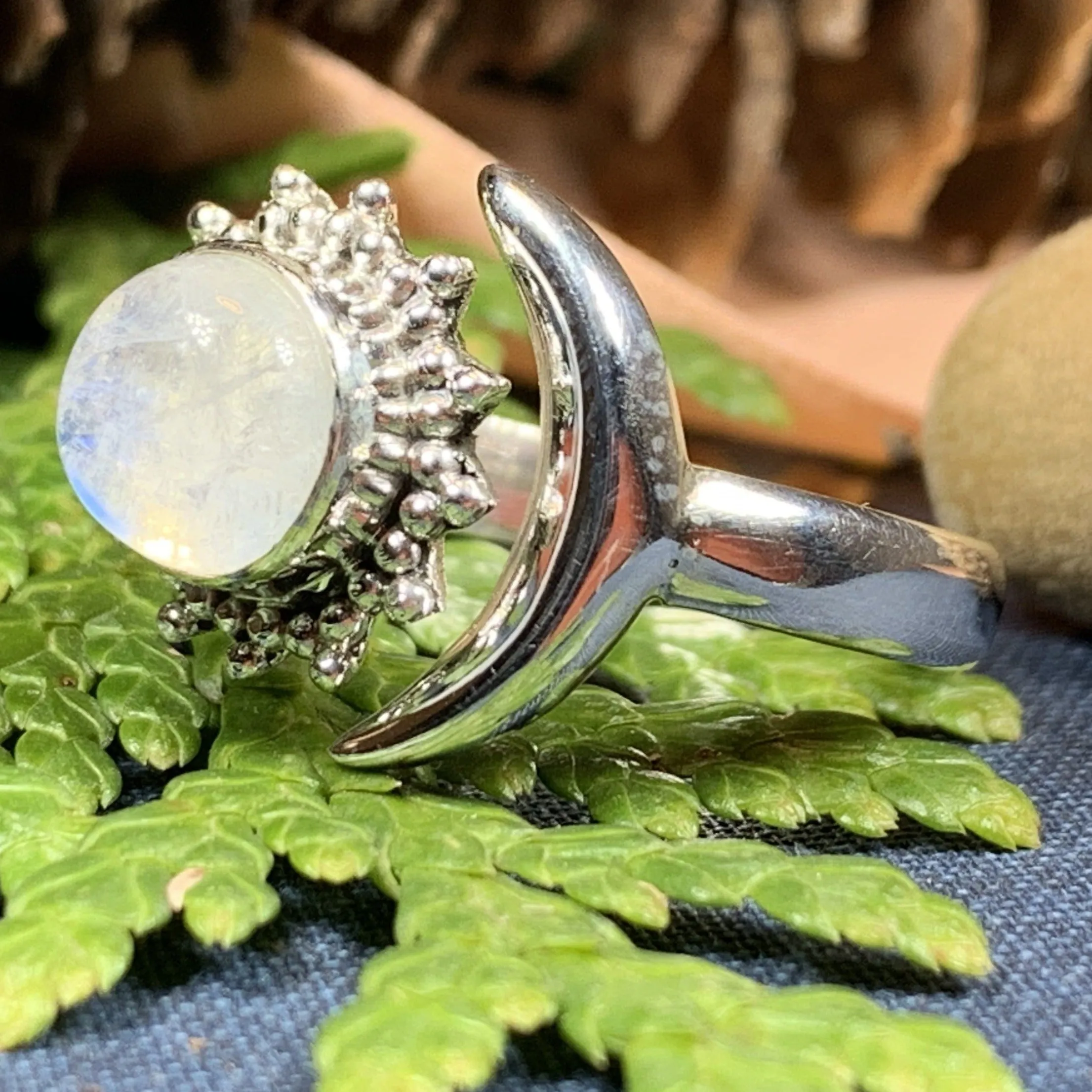 Bella Luna Crescent Moon Ring