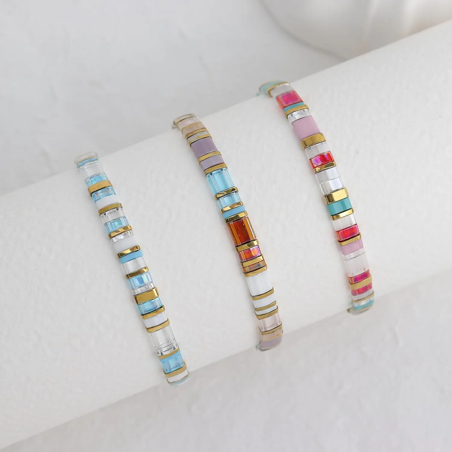 Sonateomber Tila Flat Beaded Stretch Bracelets for Women, Trendy Stackable Colorful Glass Square Beads Stack Bracelet Beach Jewelry Gift